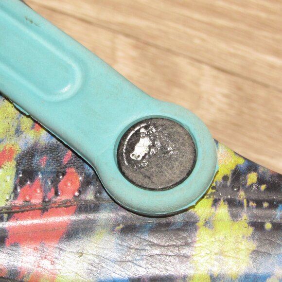 Color Splotch Crocs J6 M6 W8 Wide - Picture 6 of 7